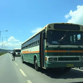 ônibus com romeiros